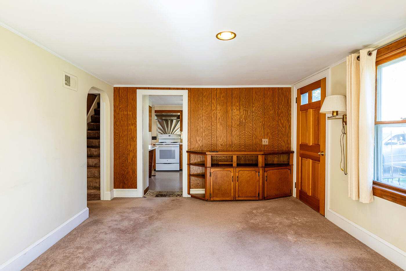 9 Harden Avenue Camden ME 04843