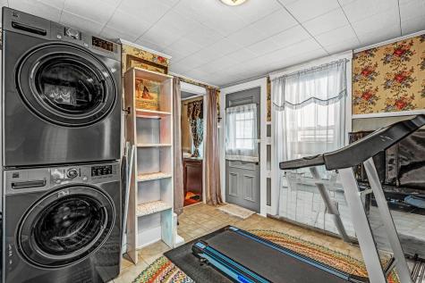 74 7th Street Bangor ME 04401