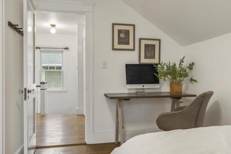 40 Kenilworth Street Portland ME 04102