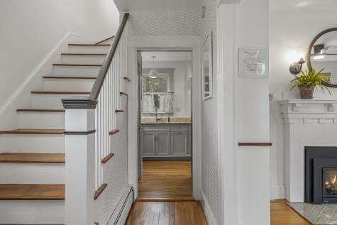 40 Kenilworth Street Portland ME 04102