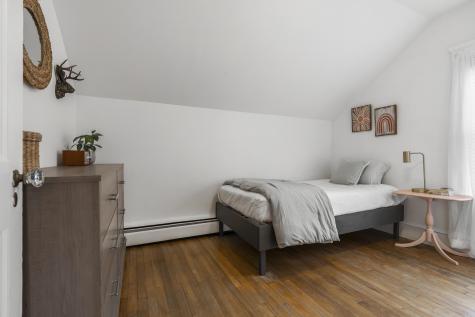 40 Kenilworth Street Portland ME 04102