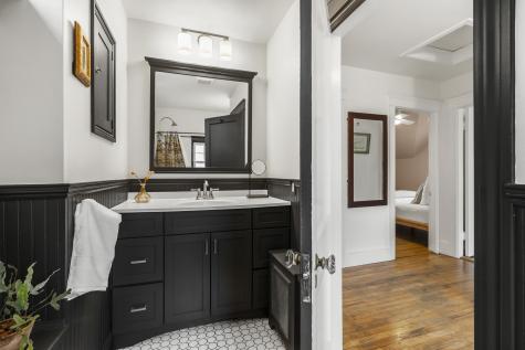 40 Kenilworth Street Portland ME 04102