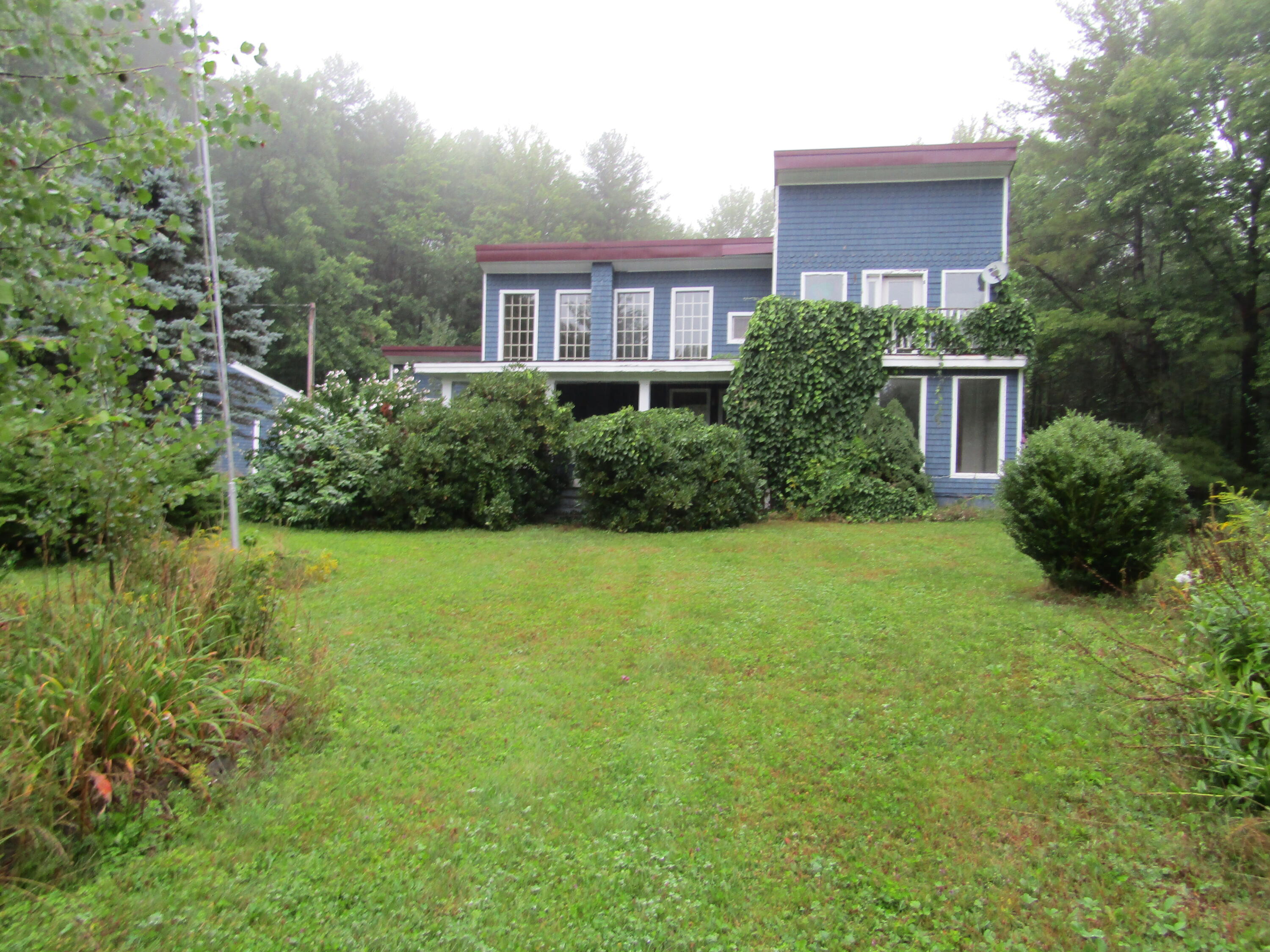 672 Danville Corner Road Auburn ME 04210