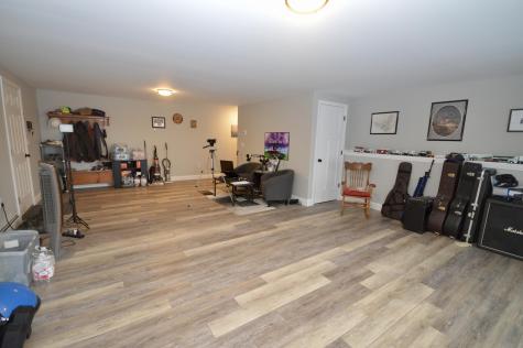 879 Blackstream Road Hermon ME 04401