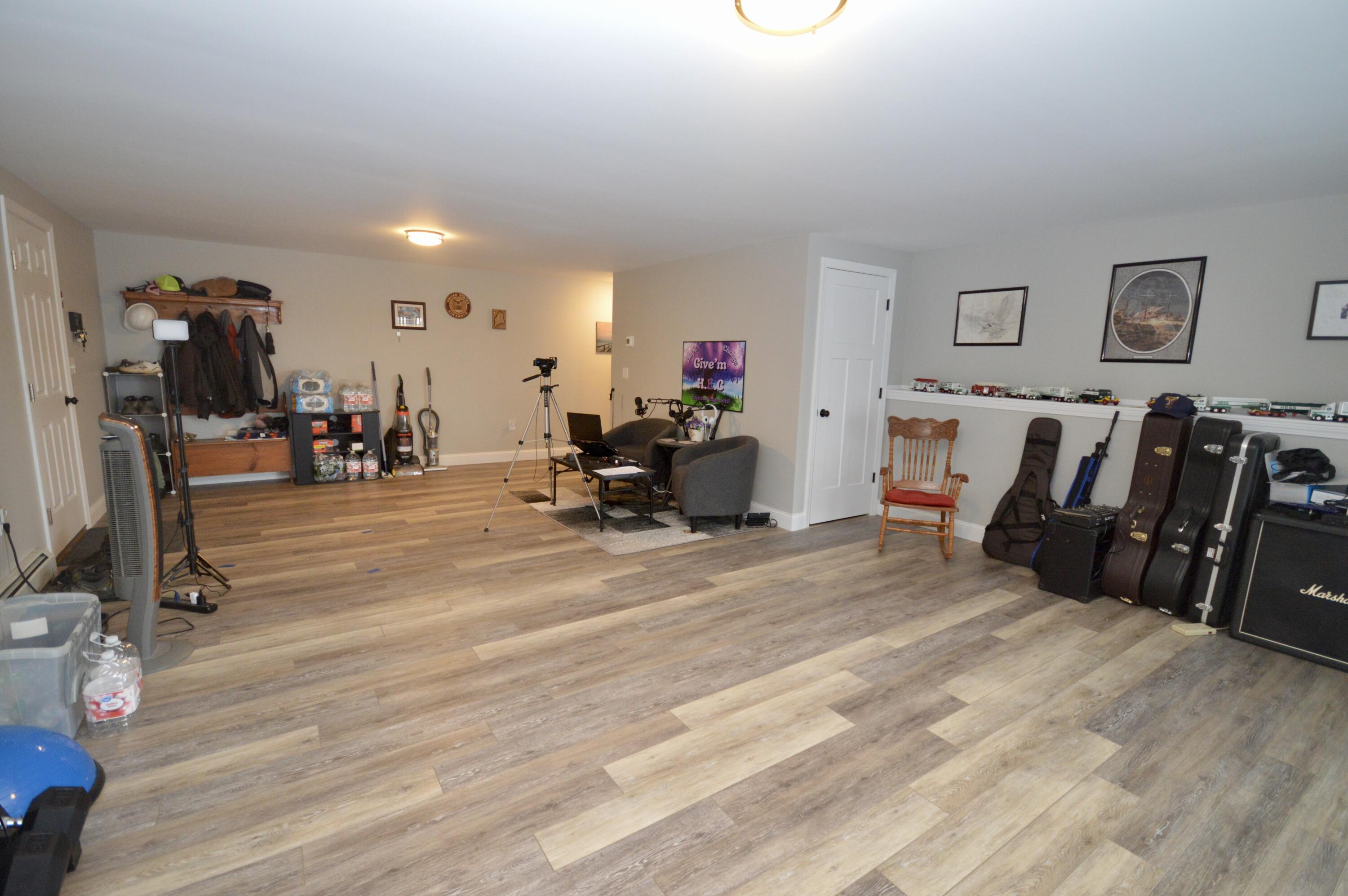 879 Blackstream Road Hermon ME 04401