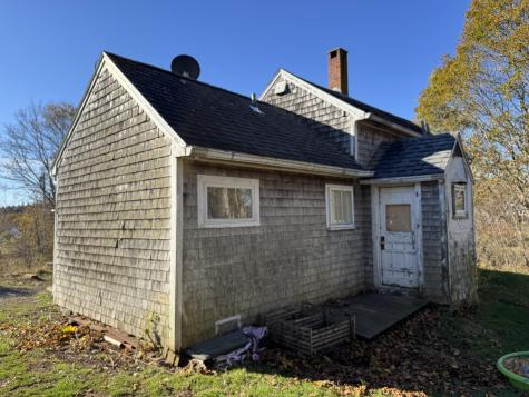 10 Clayter Hill Road Vinalhaven ME 04863