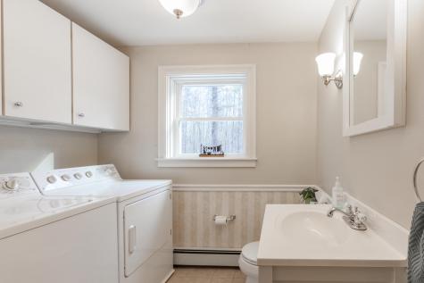 12 Penny Lane Kennebunk ME 04043