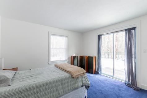 12 Penny Lane Kennebunk ME 04043