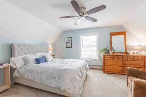 12 Penny Lane Kennebunk ME 04043