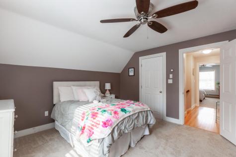 12 Penny Lane Kennebunk ME 04043