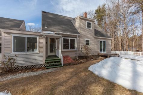 12 Penny Lane Kennebunk ME 04043