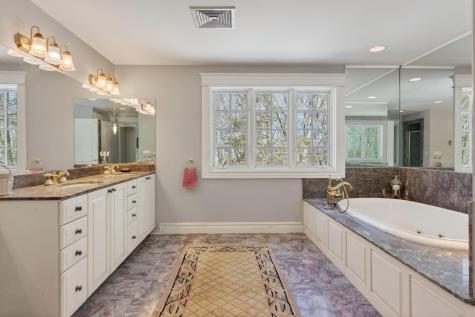 20 Wildwood Lane Scarborough ME 04074