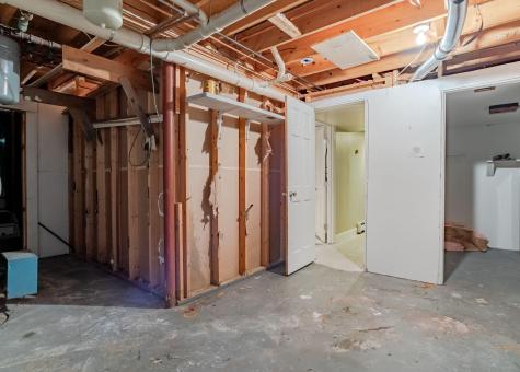 11 Putnam Ridge Limington ME 04049