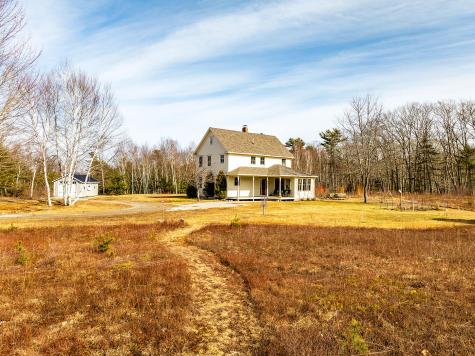 55 Bluebird Road Warren ME 04864