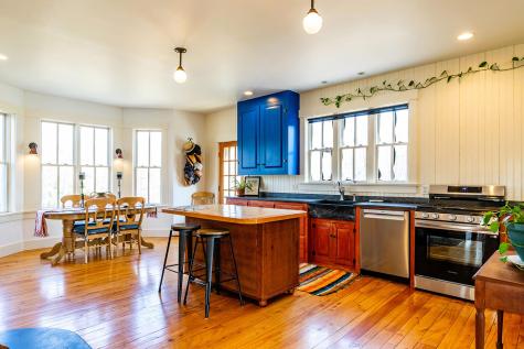 55 Bluebird Road Warren ME 04864