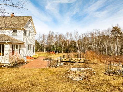 55 Bluebird Road Warren ME 04864