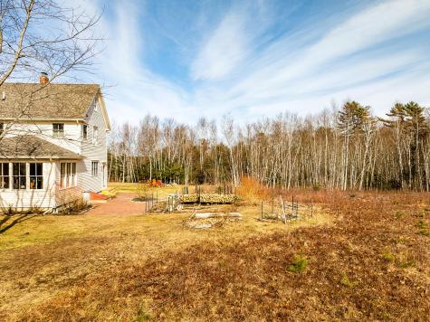 55 Bluebird Road Warren ME 04864