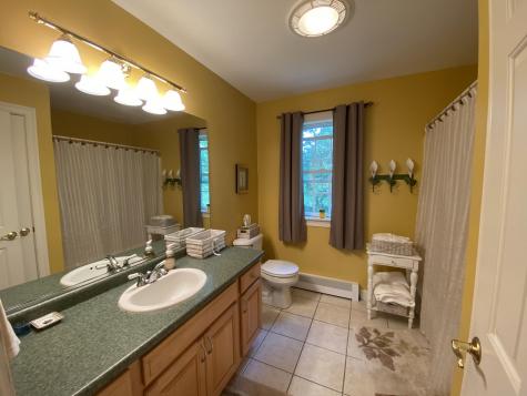 47 Donica Road York ME 03909