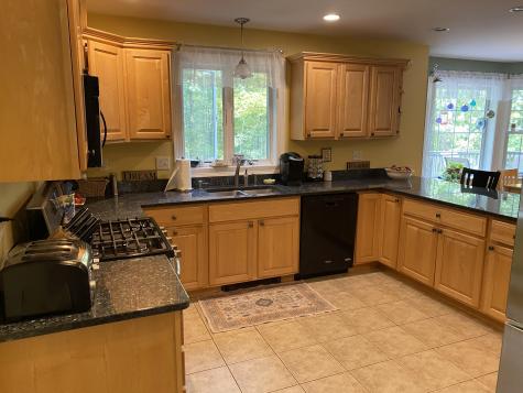 47 Donica Road York ME 03909