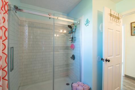 43 Dee Street Auburn ME 04210