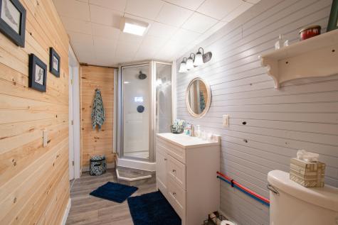 43 Dee Street Auburn ME 04210