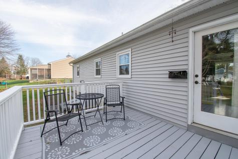 43 Dee Street Auburn ME 04210