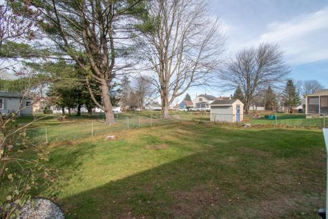 43 Dee Street Auburn ME 04210
