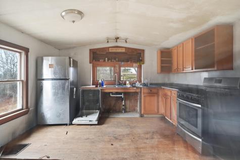 38 Jasmine Lane Union ME 04862