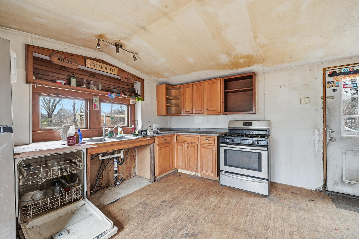 38 Jasmine Lane Union ME 04862