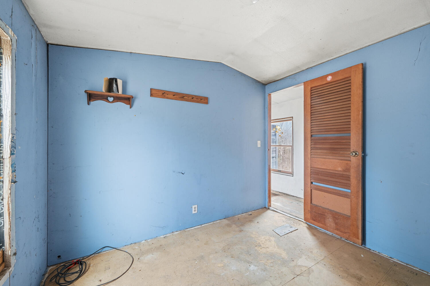 38 Jasmine Lane Union ME 04862