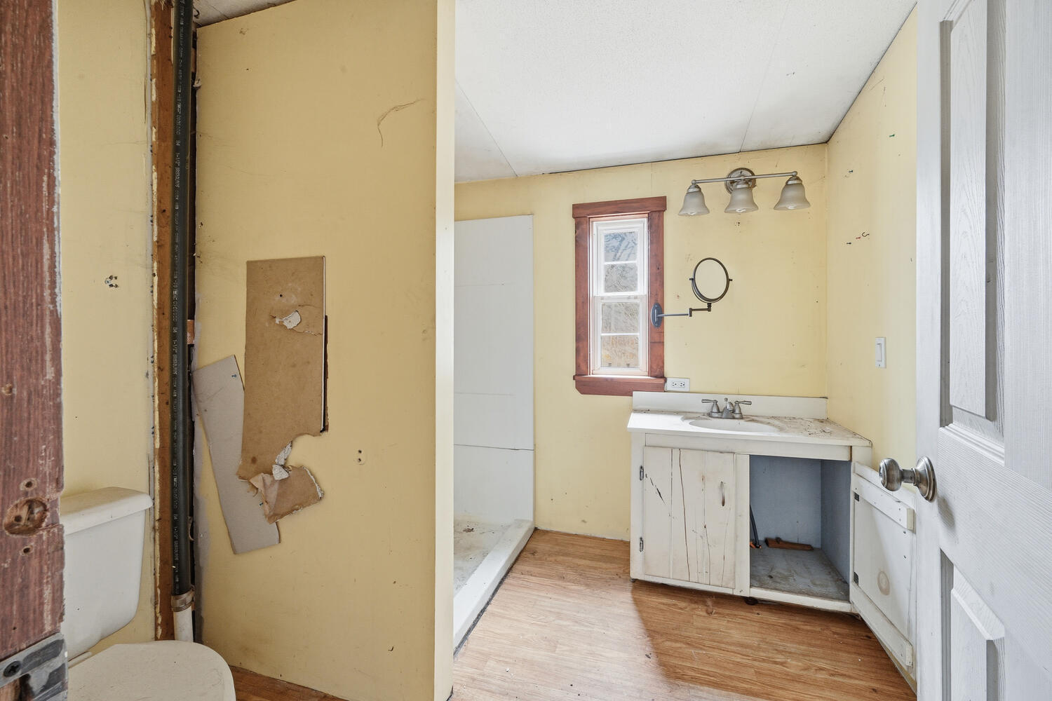 38 Jasmine Lane Union ME 04862