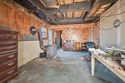 38 Jasmine Lane Union ME 04862