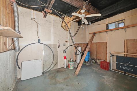 38 Jasmine Lane Union ME 04862