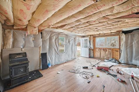 38 Jasmine Lane Union ME 04862