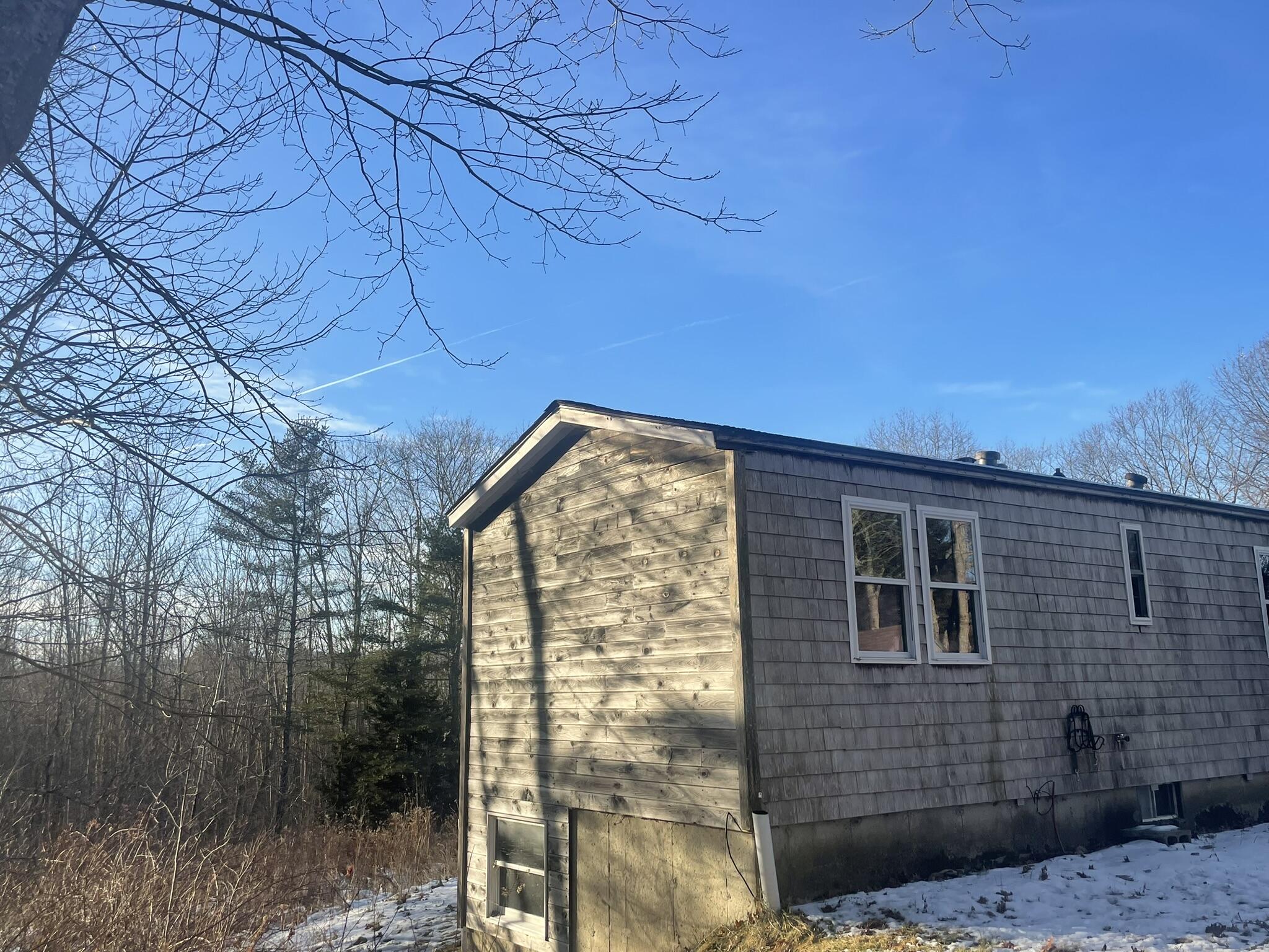 38 Jasmine Lane Union ME 04862