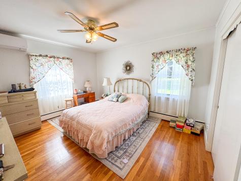 54 Cedar Street East Millinocket ME 04430