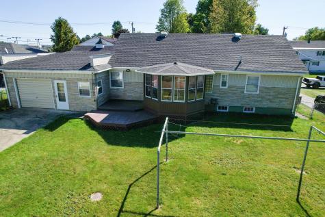 54 Cedar Street East Millinocket ME 04430