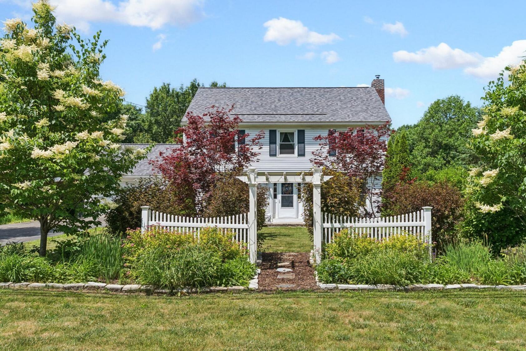 394 Riverside Drive Augusta ME 04330