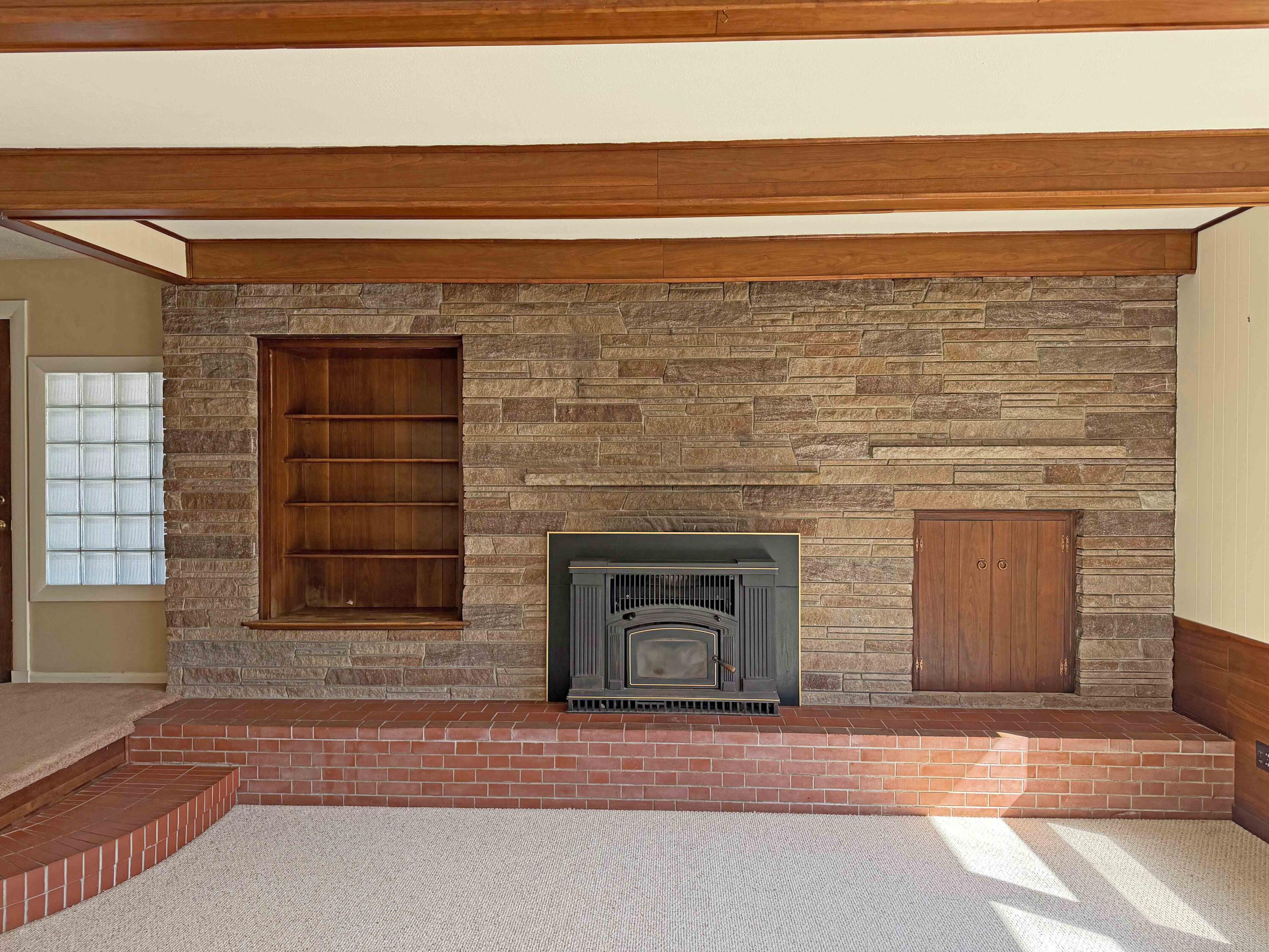 685 Main Road Holden ME 04429