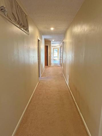 685 Main Road Holden ME 04429