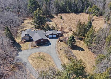 685 Main Road Holden ME 04429
