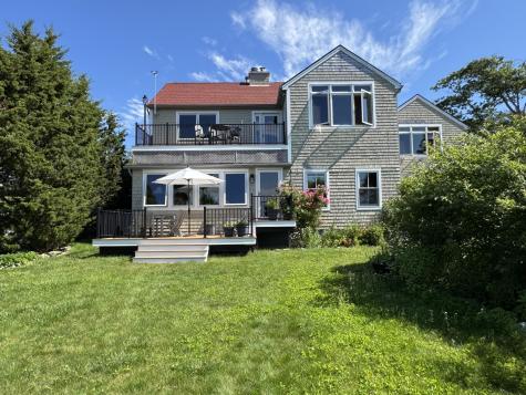 1 Grimes Avenue Boothbay ME 04544