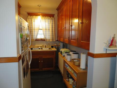 31 Forest Street Lewiston ME 04240