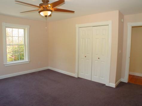 6 Elliott Circle Glenburn ME 04401