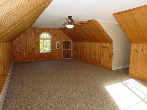 6 Elliott Circle Glenburn ME 04401