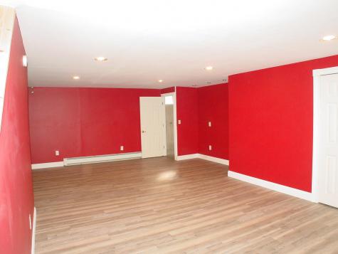 6 Elliott Circle Glenburn ME 04401