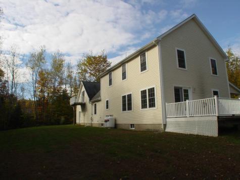6 Elliott Circle Glenburn ME 04401