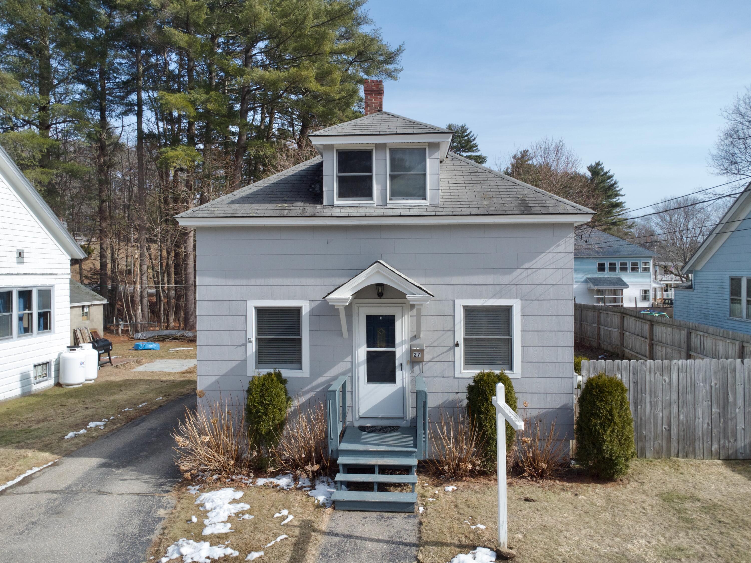 27 Weeman Street Sanford ME 04083