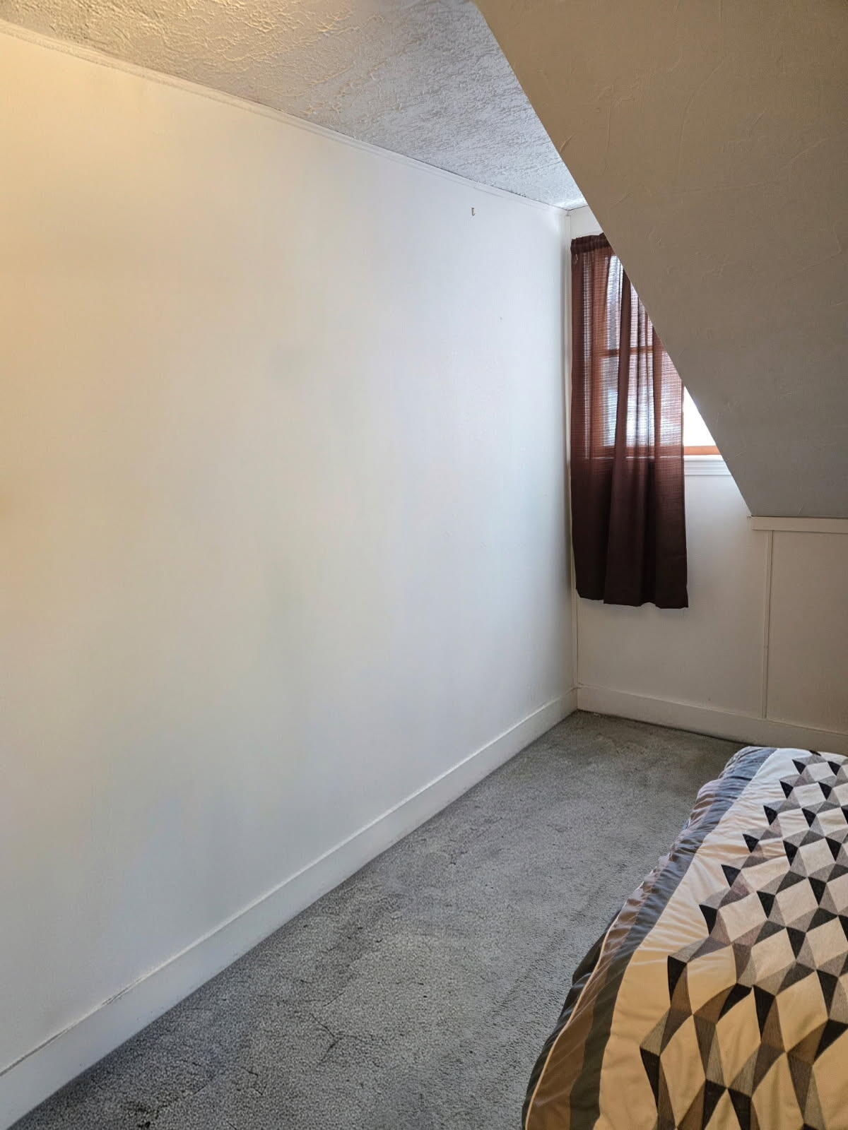 27 Weeman Street Sanford ME 04083