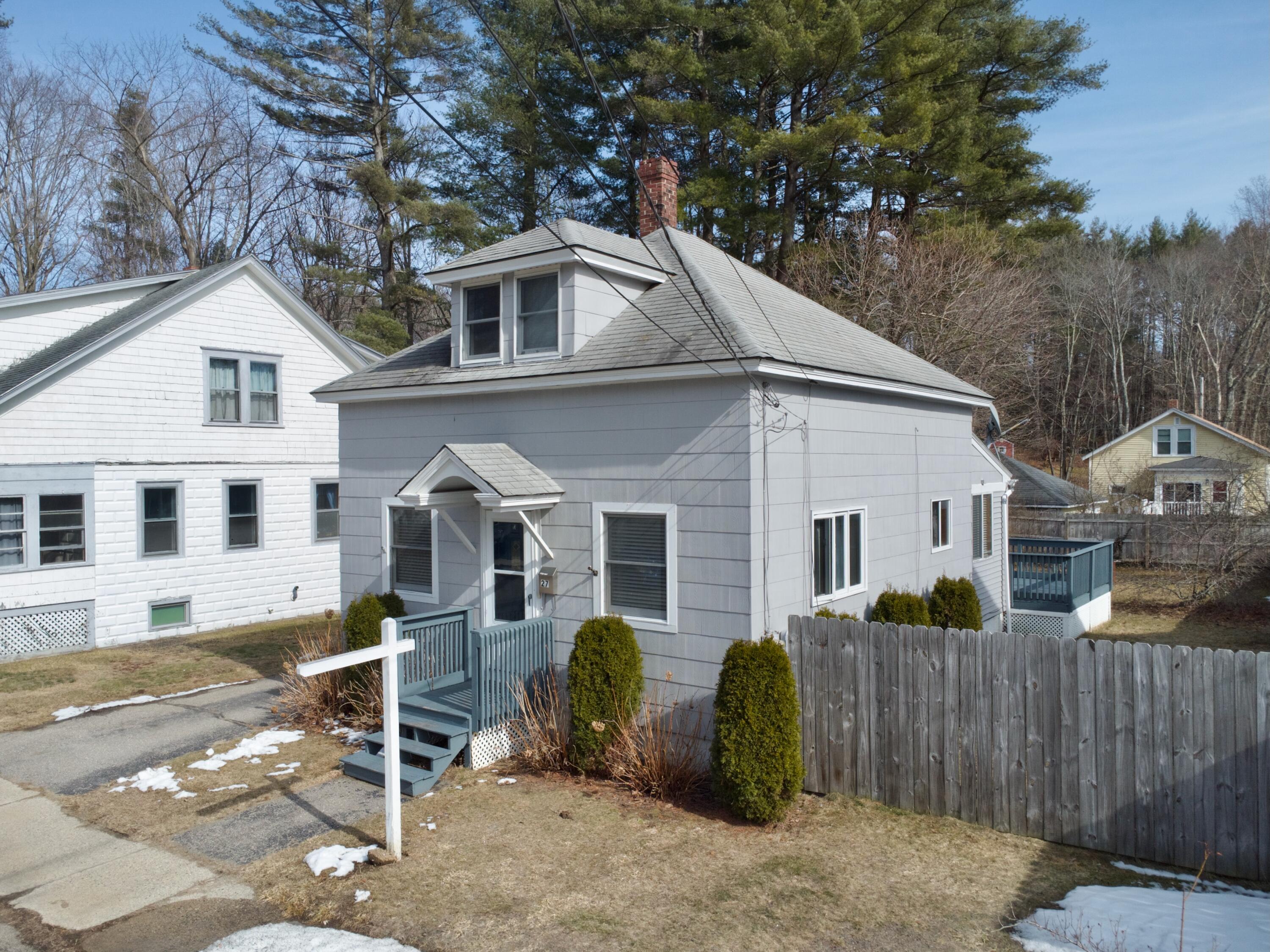 27 Weeman Street Sanford ME 04083